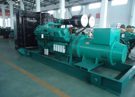 玛曲800kw康明斯柴油发电机组图片 玛曲800kw康明斯柴油发电机组图片