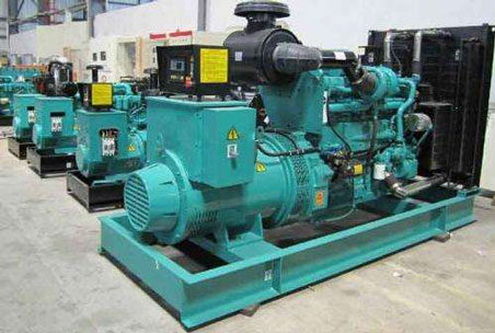 玛曲1000kw康明斯柴油发电机组图片 玛曲1000kw康明斯柴油发电机组图片